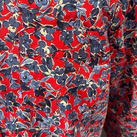 J.Crew Cotton Red and Blue Floral Preppy Button Down Shirt Size M - Picture 4 of 8
